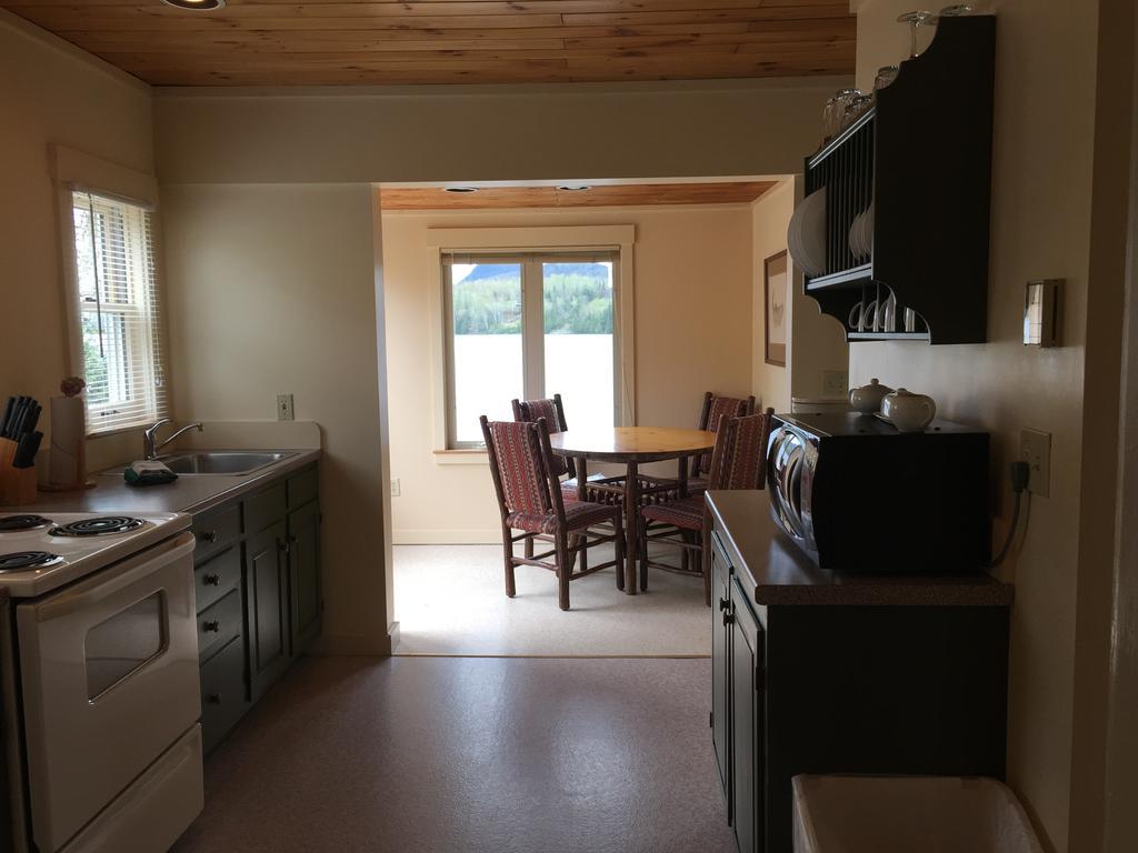 Willoughvale Inn Westmore Newport Pokoj fotografie